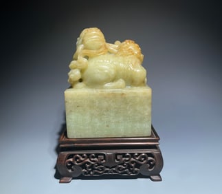 Jade Carved Lion Shape Stone Seal