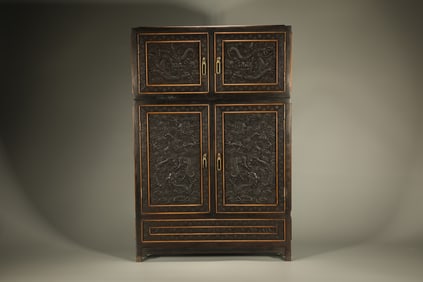 Red Sandalwood Carved Cloud and Dragon Pattern Box