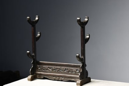 Red Sandalwood Carved Dragon Pattern Holder