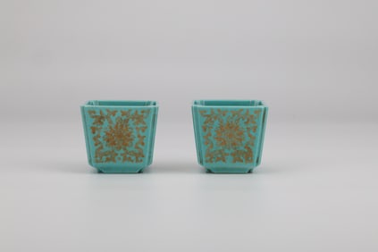 Pair of Turquoise Green Glazed Gold Drawing Flower Pattern Porcelain Cup