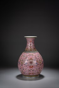 Famille Rose Flower Pattern Porcelain Vase