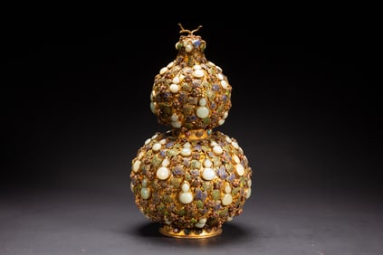 Gilt Bronze Inlaid Jade Carved Gourd Pattern Gourd Shape Vase