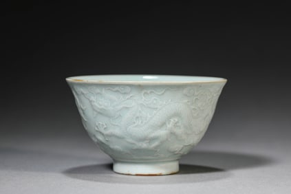 A Ru-Type 'Dragon' Bowl
