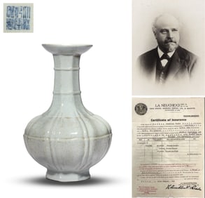 A White-Glazed Octagonal Vase