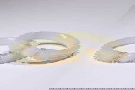 A Group of Jade Carved 'Chilong' Bracelets: A Group of Jade Carved 'Chilong' Bracelets (8cm)