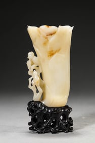 A Jade Carved 'Birds and Flowers' Cup