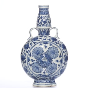 A Blue and White 'Interlocking Lotus and Waves' Moonflask
