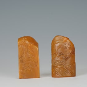 Pair of Shoushan Tianhuang Carved Landscape Pattern Stone Seal