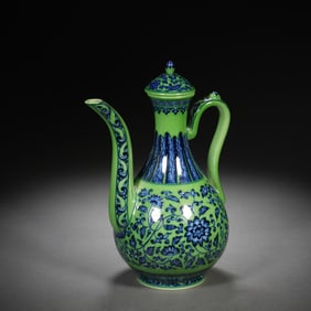 Blue and White Flower Branch Pattern Porcelain Pot