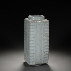 Ge Ware Porcelain Cong Shape Vase