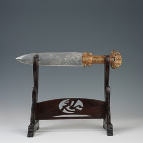 Crystal Inlaid Gilt Bronze Carved Beast Face Pattern Sword