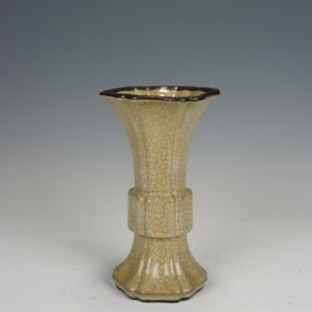 Ge Ware Porcelain Flower Pot