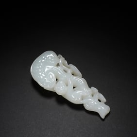 Jade Carved Monkey and Reishi Mushroom Shape RuYi Ornament