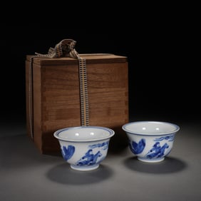 Pair of Blue and White Character and Horse Pattern Porcelain Cup