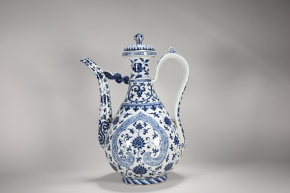 Blue and White Flower Pattern Porcelain Pot