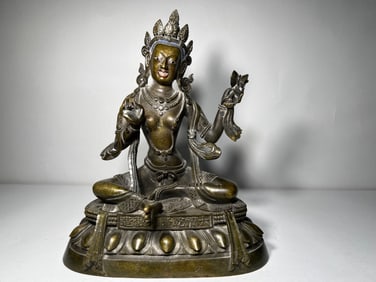 Gilt Bronze GuanYin Figure