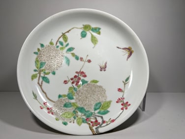 Famille Rose Flower with Butterfly Pattern Porcelain Plate
