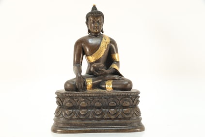 Gilt Bronze Sakyamuni Figure