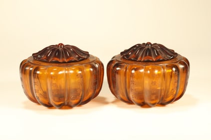 Pair of Glassware Carved Poetry Pattern Lid Pot