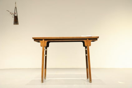Huanghuali Wood Table