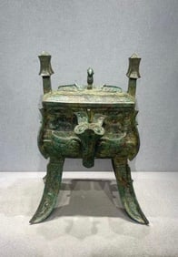 Chinese Bronze Carved Beast Face Pattern Lid Pot