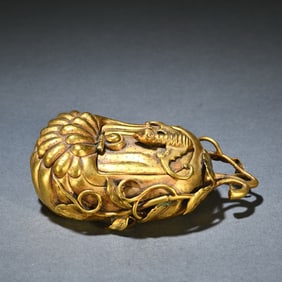 Gilt Bronze Carved Bat and Fruit Shape Washer