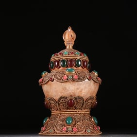 White Crystal Inlaid Gilt Silver and Gem Stone Carved Flower Pattern Pot