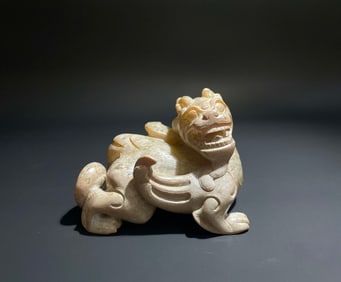 Jade Carved Beast Shape Ornament
