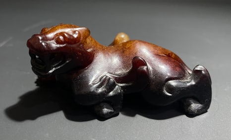 Jade Carved Beast Shape Ornament