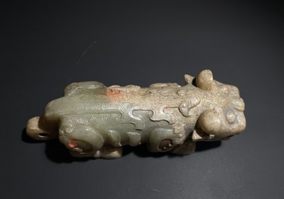 Jade Carved Beast Shape Ornament