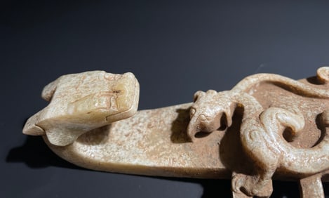 Jade Carved Dragon Shape Belt Hook