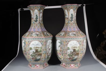 Pair of Famille Rose Playing Children and Landscape Pattern Porcelain Vase
