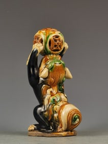Sancai Lion Shape Pottery Figure