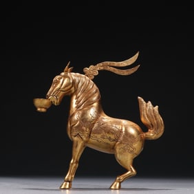 Gilt Bronze Carved Dragon Pattern Horse Shape Figure