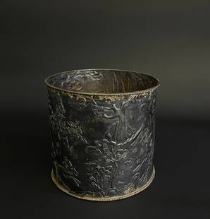 Silver Carved Character Story and Landscape Pattern Brush Pot: Silver Carved Character Story and Landscape Pattern Brush Pot (7.3 x 8cm)