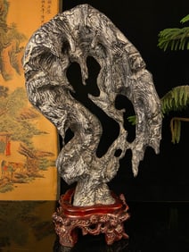 Lingbi Stone Figure