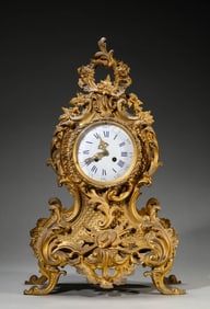 A Gilt-Bronze European-Style Clock