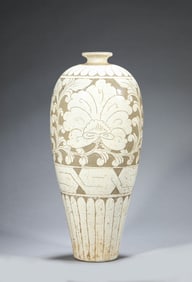 A Cizhou-Type White-Glazed 'Carved-Floral' Meiping