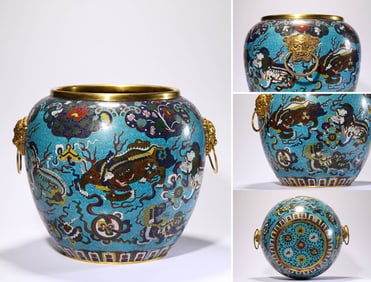 A Cloisonné Enamel 'Lion' Jar