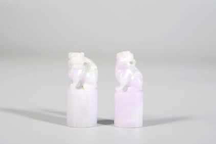 A Pair of Jadeite Violet Lion Knob Seals