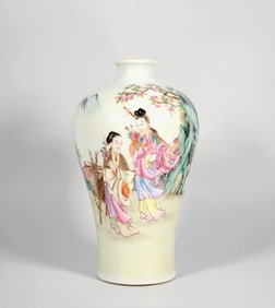 A Famille Rose "Lady Magu Offering Longevity" Meiping Vase