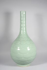 A Celadon Lotus Petal Danping Vase