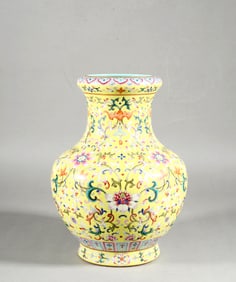 A Yangcai Floral Zun Vase