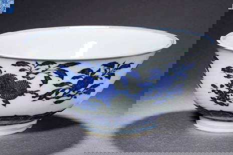 A Blue and White "Three Abundances" Bowl: A Blue and White "Three Abundances" Bowl H:9CM?D:19CM