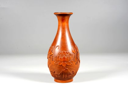 A Boxwood "Lotus Pond" Yuhuchun Vase