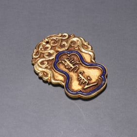 Gilt Bronze Carved Dragon and Zhaijie Pattern Pendant