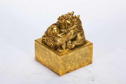 Gilt Bronze Carved Dragon Stone Seal