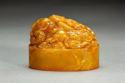 Shoushan Tianhuang Carved Dragon Shape Stone Seal