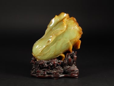 Jade Carved Cabbage Shape Ornament