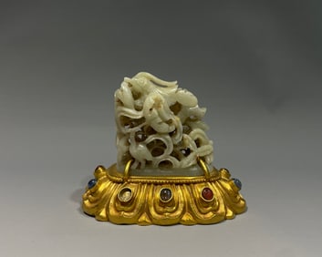 Jade Inlaid Solid Gold Carved Flower and Bird Shape Cap Top